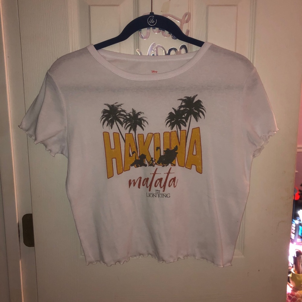 “Hakuna Matata” Lion King Crop Top 🦁 🌴 ✨
